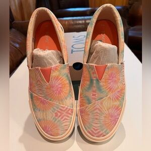 NEW Toms Alpargata Fenix Slip On, Tie Dye Print, Size 8